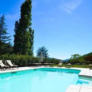  Appartement With Swimming Pool