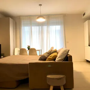 Loft With Terrace In Uptown Milan Near Rho Fiera Pero