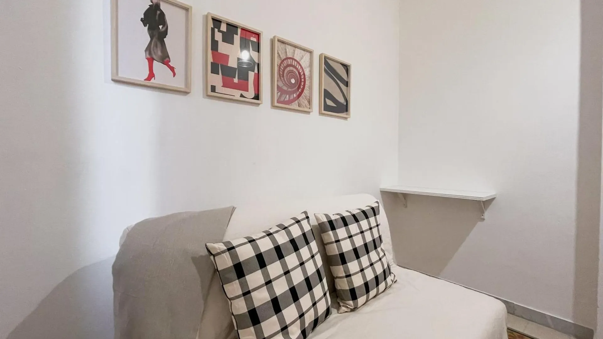 Apartment La Casa Di Eli Appartamenti Pisa Italy