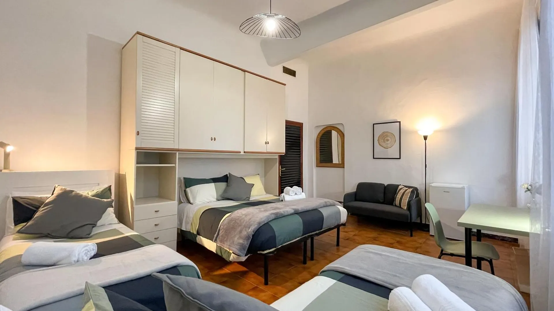 La Casa Di Eli Appartamenti Pisa